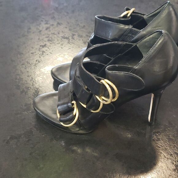 Cole Haan shoes  - Picture 3 of 5